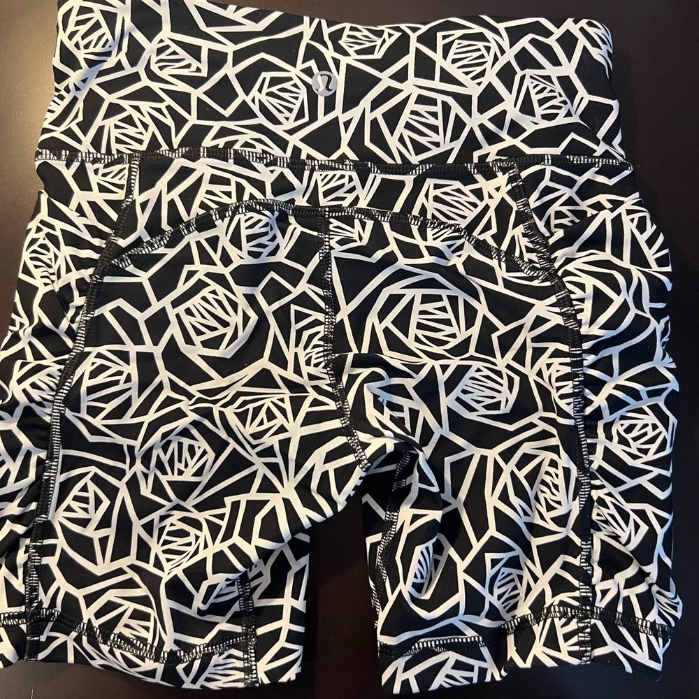 lululemon Align™ High-Rise Short with Pockets